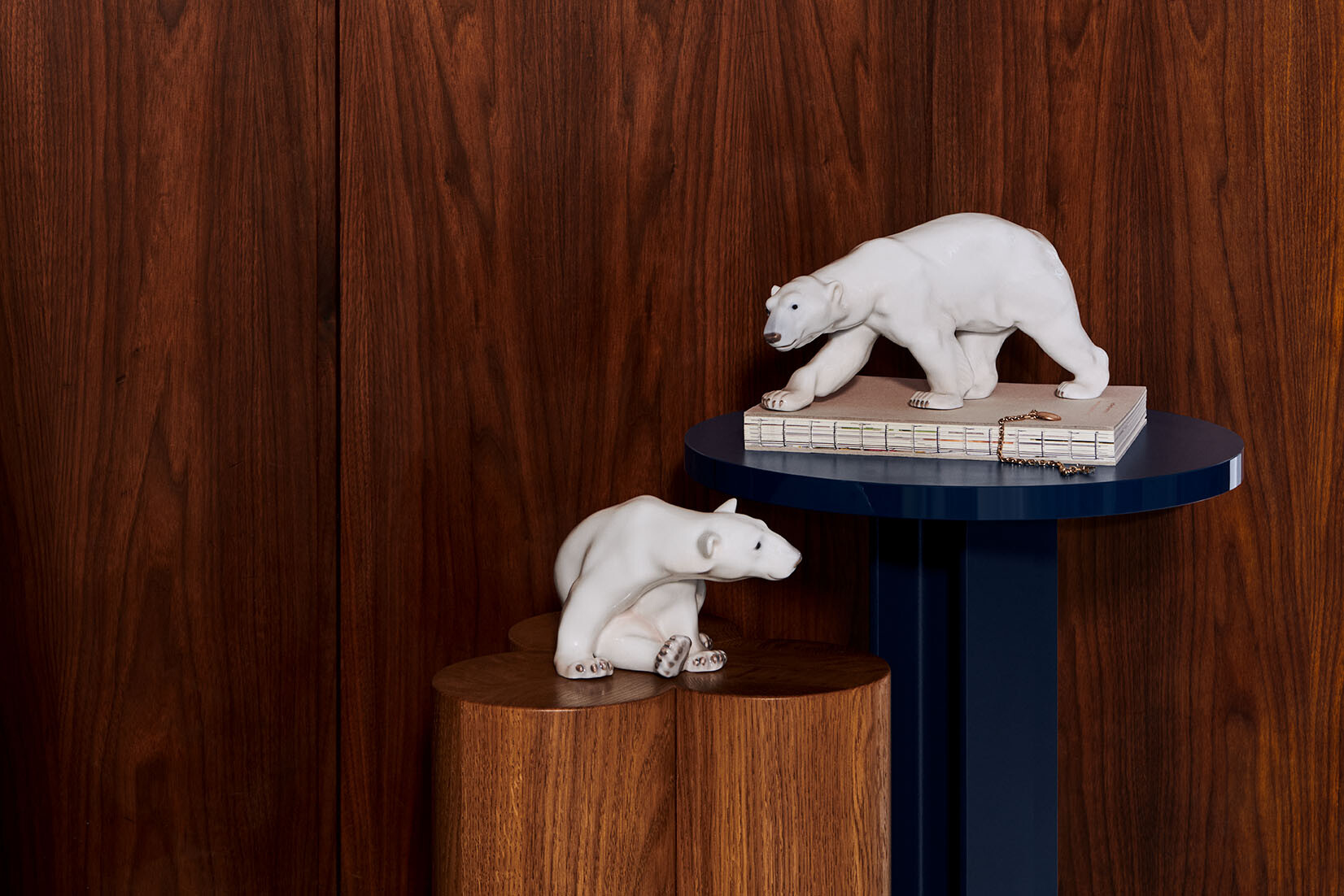 Isbjørn gående 14cm